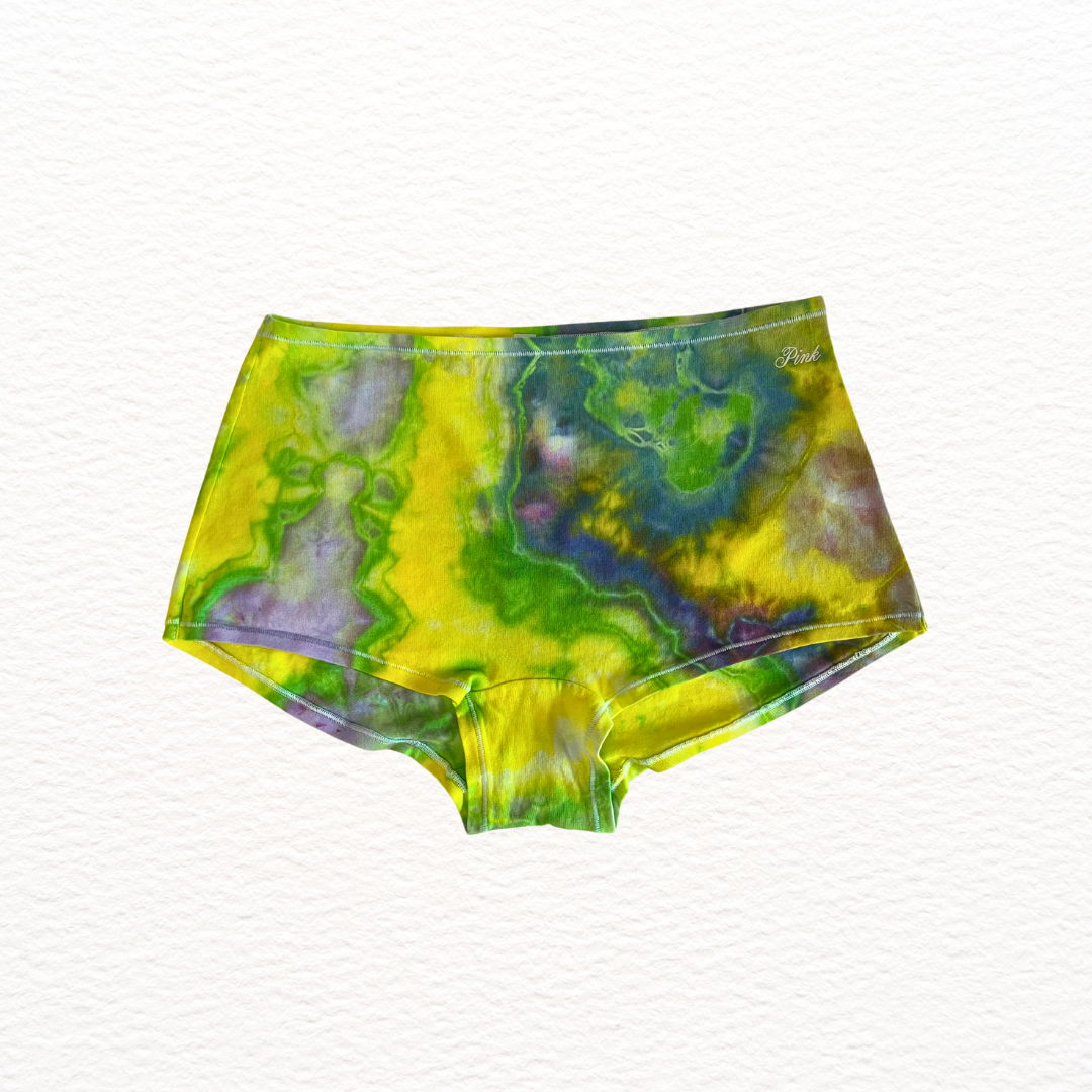 XL tie dye boy shorts